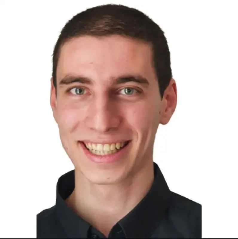 Idriss Benguezzou - Industrie-Softwareentwickler